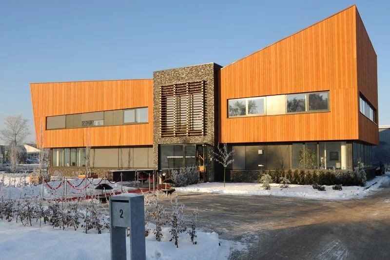 Kantoor Accres — Kleur in het winterlicht