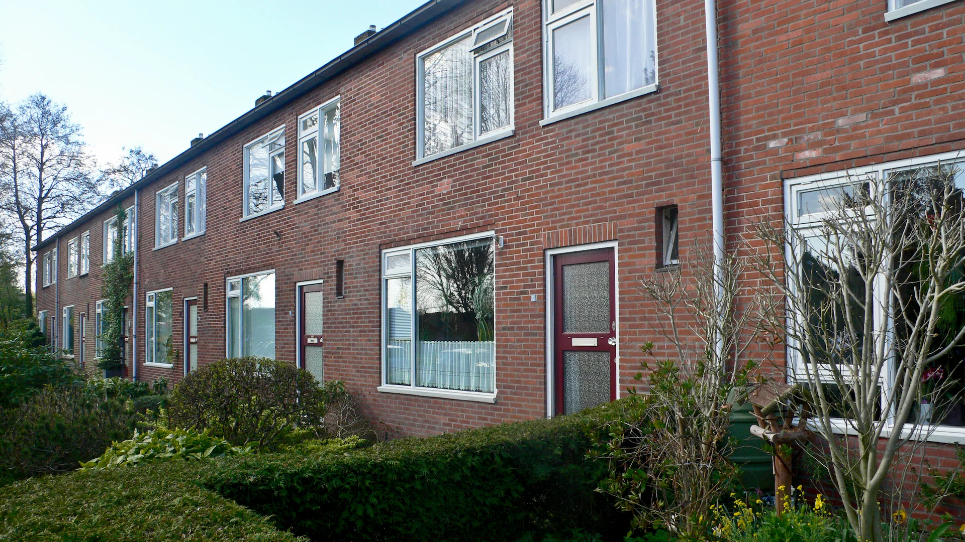 Renovatie van woonbuurten — Woonblok 01 · Vóór renovatie