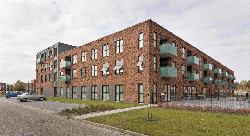 Wonen en voorzieningen Emmer-Compascuum — Een blok met een herkenbare hoek