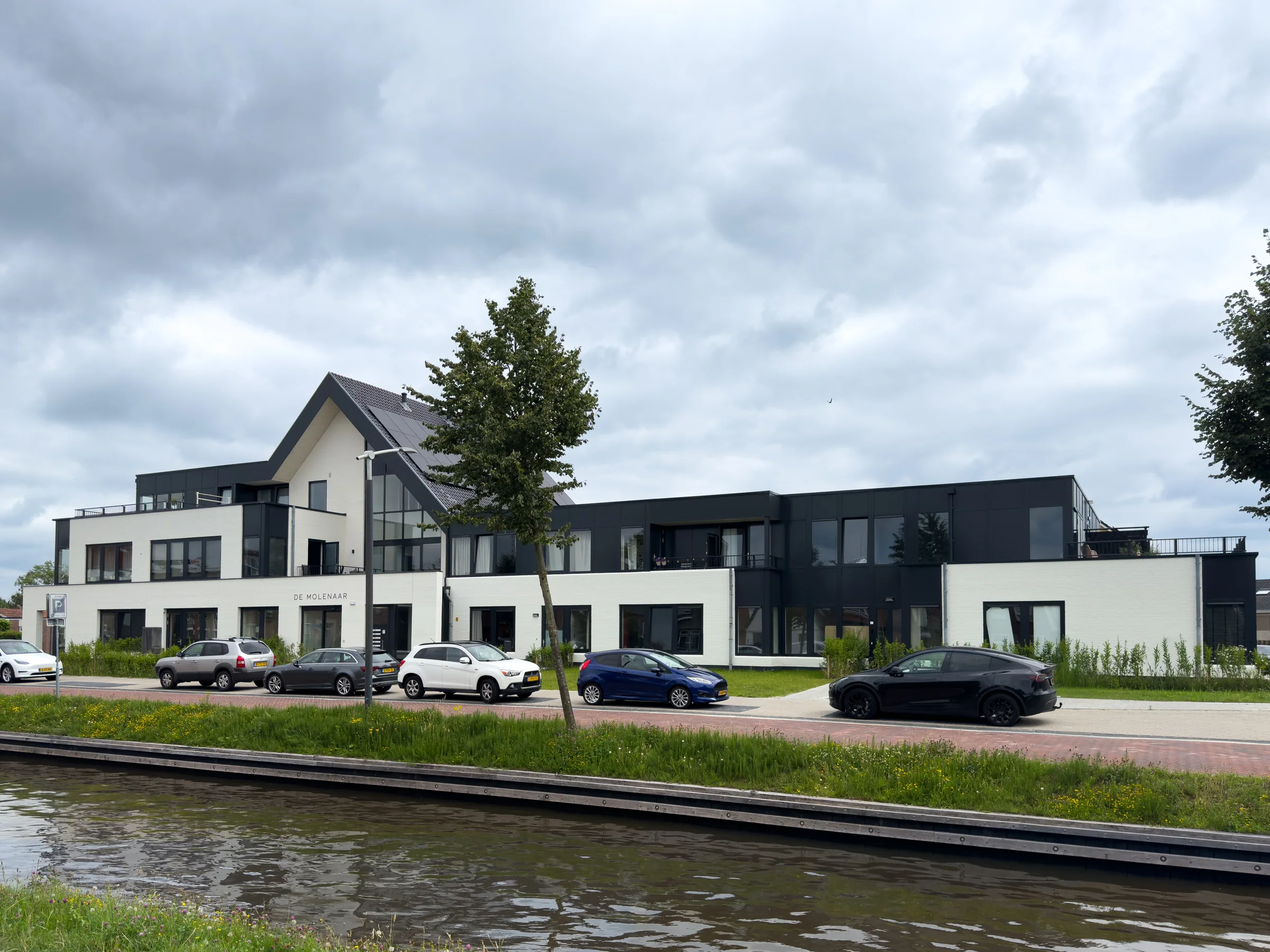 Woongebouw Molenaar in Drachten